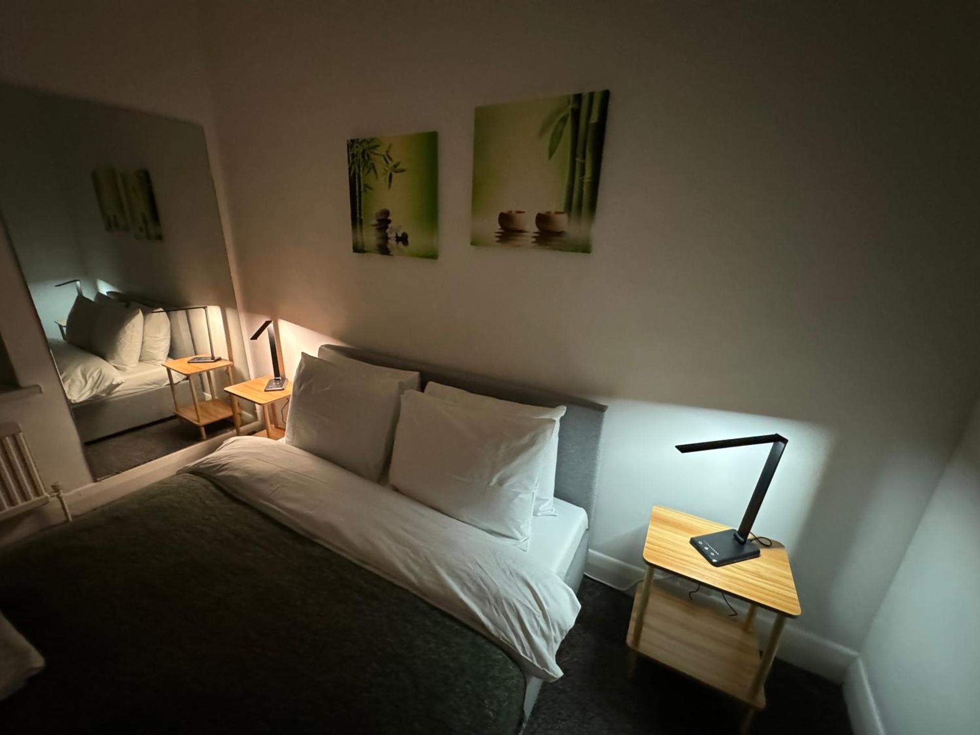 Prime Location Apartamento In Camden Town Лондон Екстер'єр фото